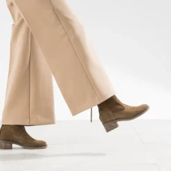 Boots beige cuir velours zip arrière^Eram Hot