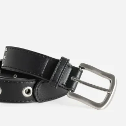 Ceinture e décor clous et œillets^Texto