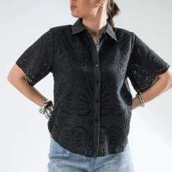 Chemise e broderie anglaise^Texto Outlet