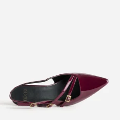 Escarpin slingback verni^Texto