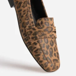 Mocassin camel en cuir velours effet léopard^Eram Discount