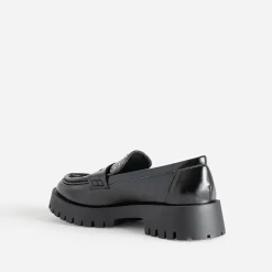 Mocassin cranté décor clous^Texto Sale