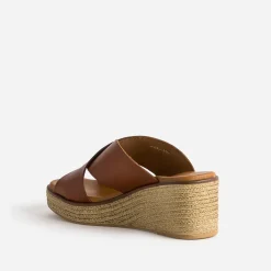 Mule compensée rouge foncé en cuir éco-conçu^Eram Discount