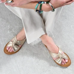 Mule TEXTO dée en cuir à brides souples croisées^Eram Online