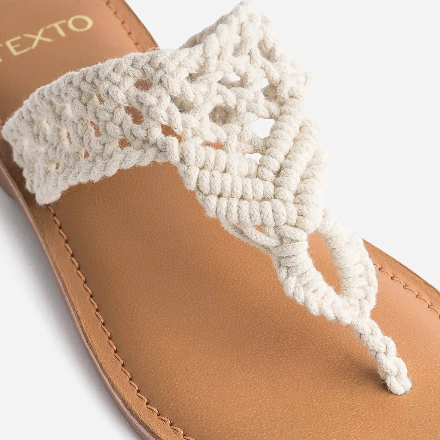 Mule-tong beige en macramé^Texto Hot