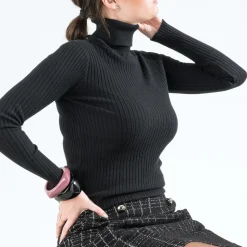 Pull côtelé à col roulé^Texto Sale