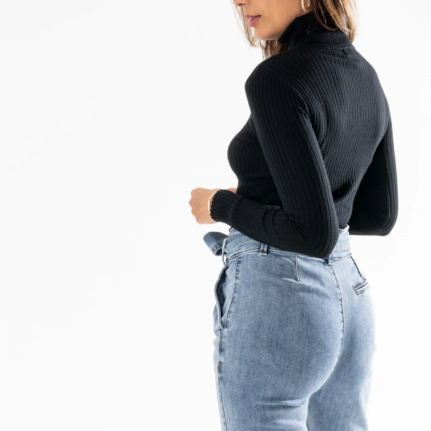 Pull côtelé à col roulé^Texto Sale