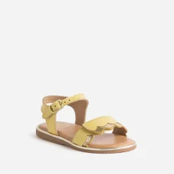 Sandale en cuir verni^Buggy Clearance