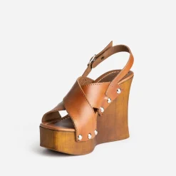 Sandale compensée cuir^Texto