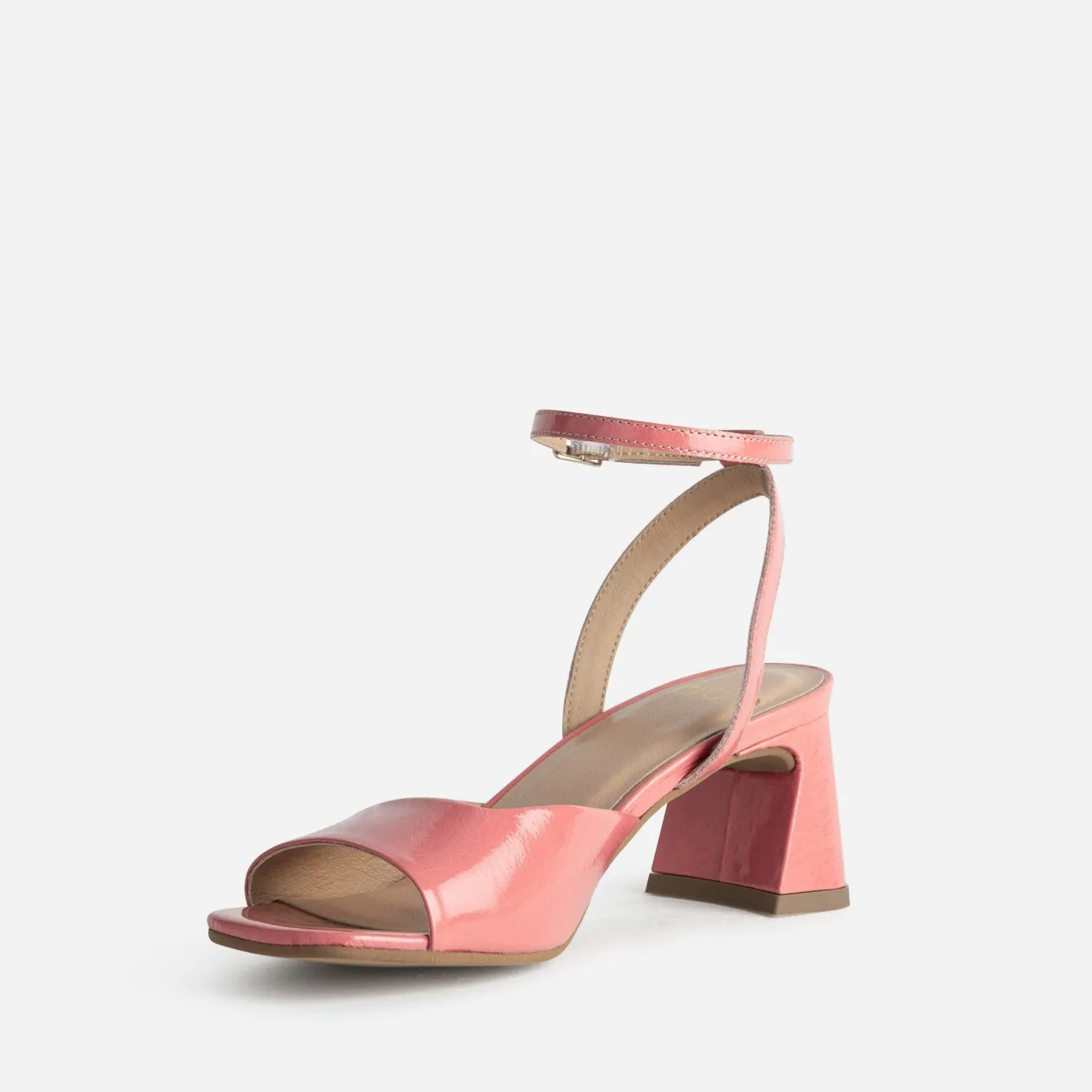 Sandale cuir verni décolleté carré^Eram Sale