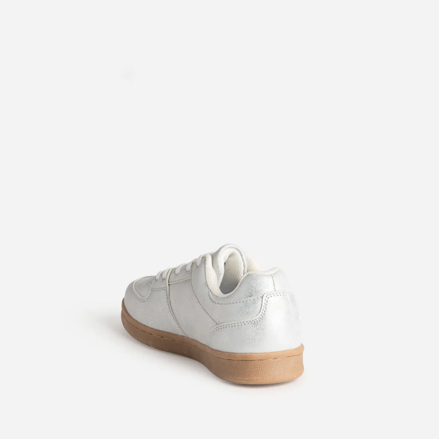 Tennis ée^Buggy New