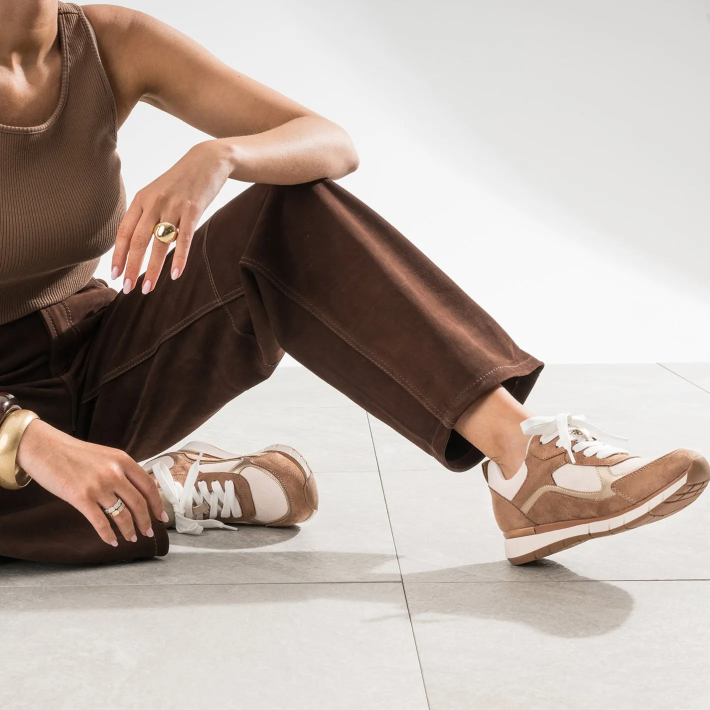 Tennis marron, beige et doré semelle amovible^Eram