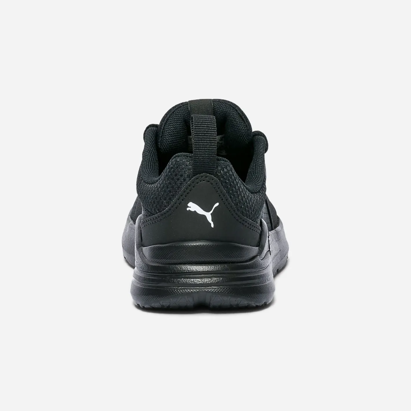 Tennis e en mesh^Puma