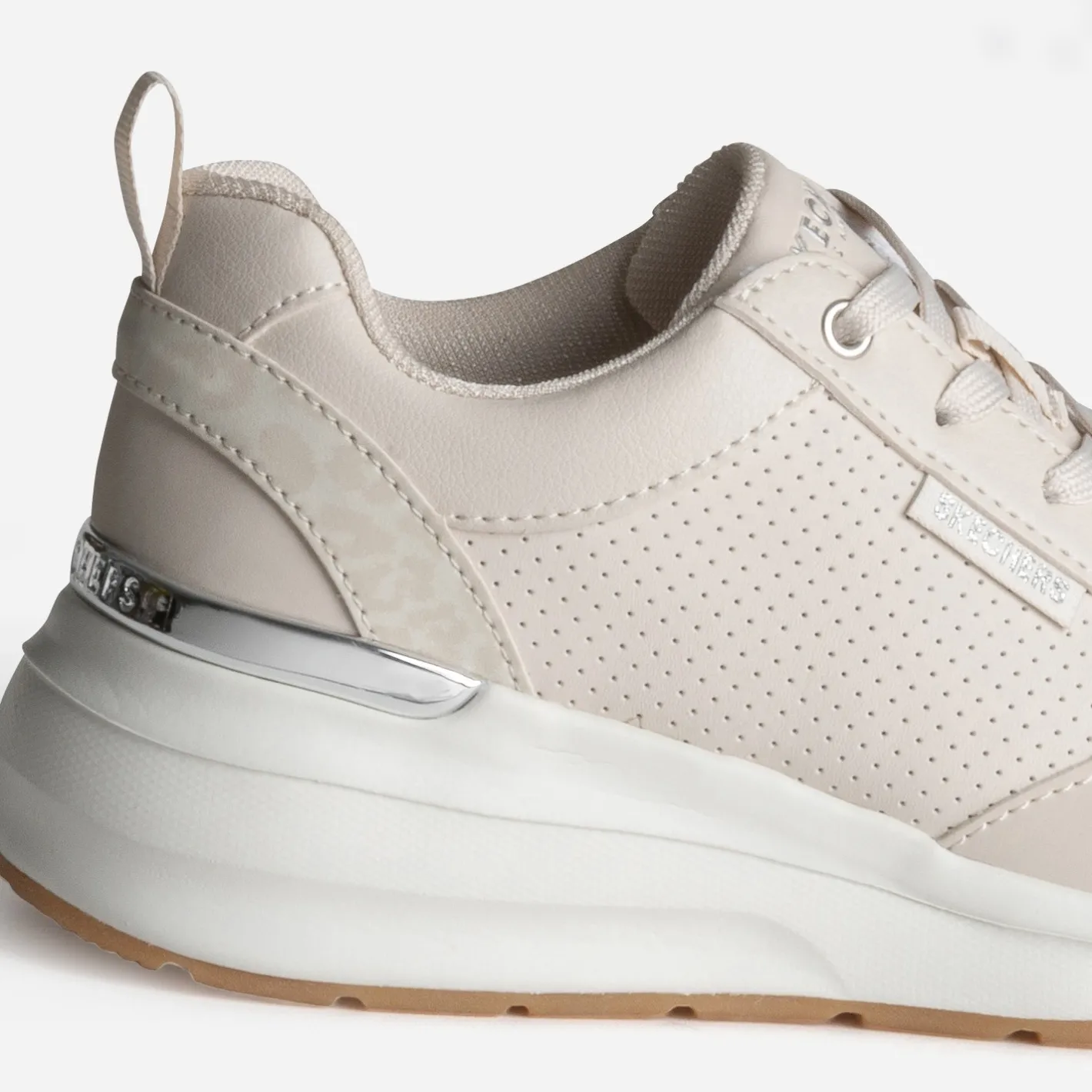 Tennis^Skechers