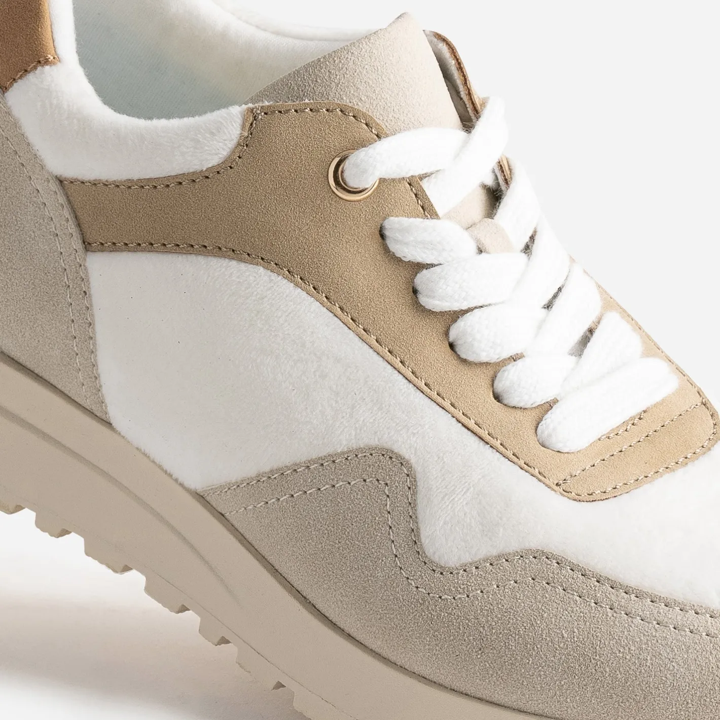 Tennis he, beige et camel^Texto